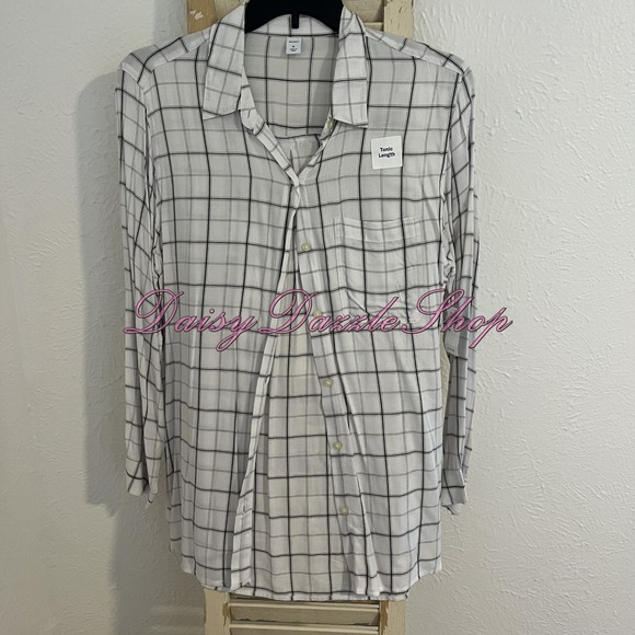 Old Navy Tops - ✨New Old Navy Womens Tunic Shirt XL White Black Stripe V Neck Long Sleeve NWT✨